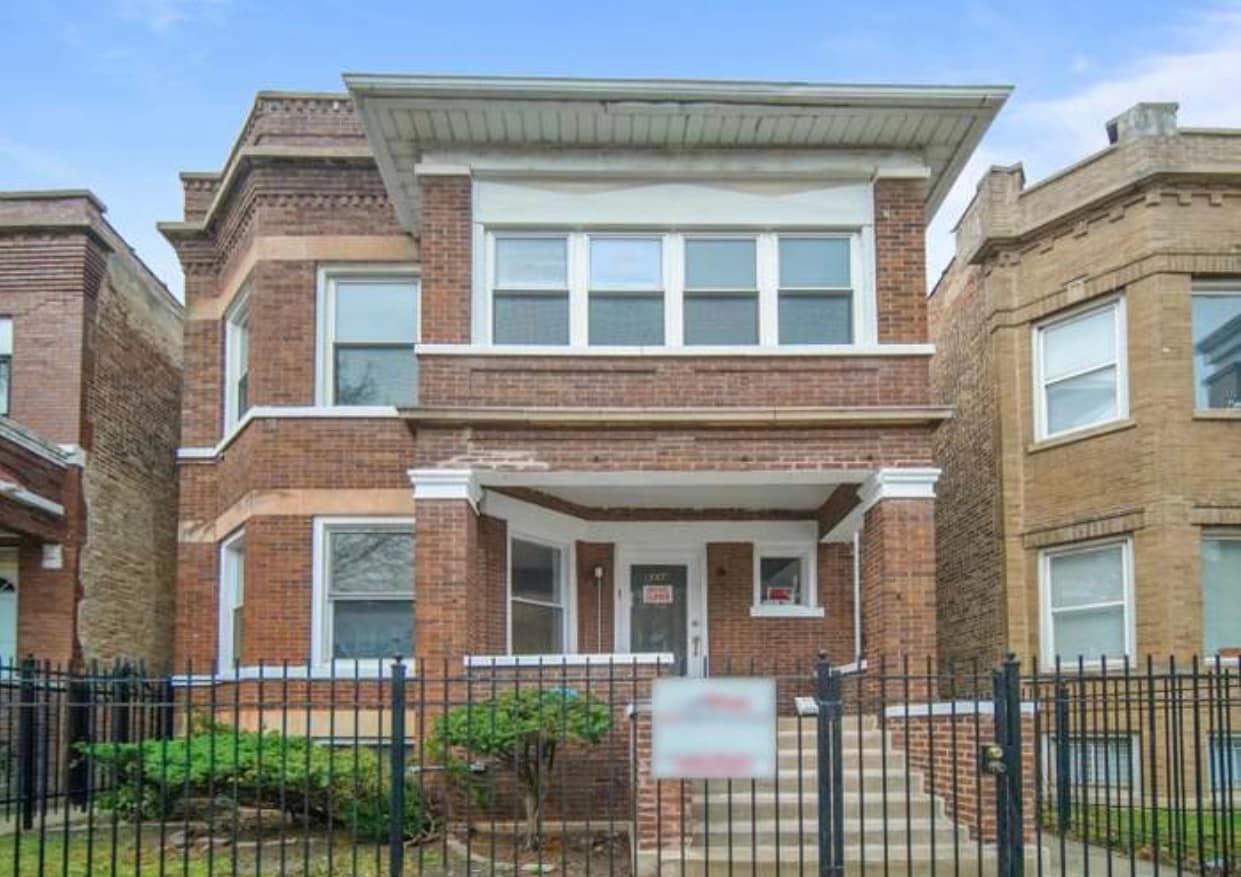 Building Photo - 6234 S Rhodes Ave