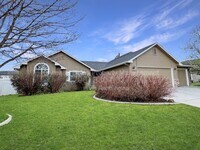 Building Photo - 2403 E Indian Creek Dr