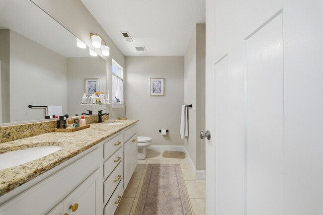 Building Photo - 544 Mill Creek Pkwy