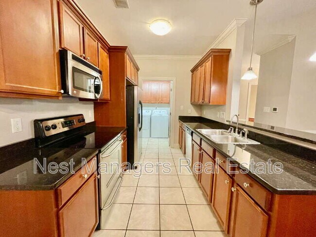 Building Photo - 206 Fountainhead Ln