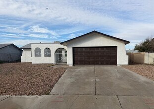 Building Photo - Single family home in Henderson