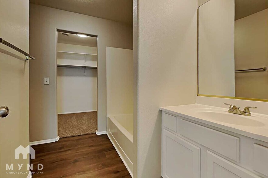 Building Photo - 28504 N Dolomite Ln