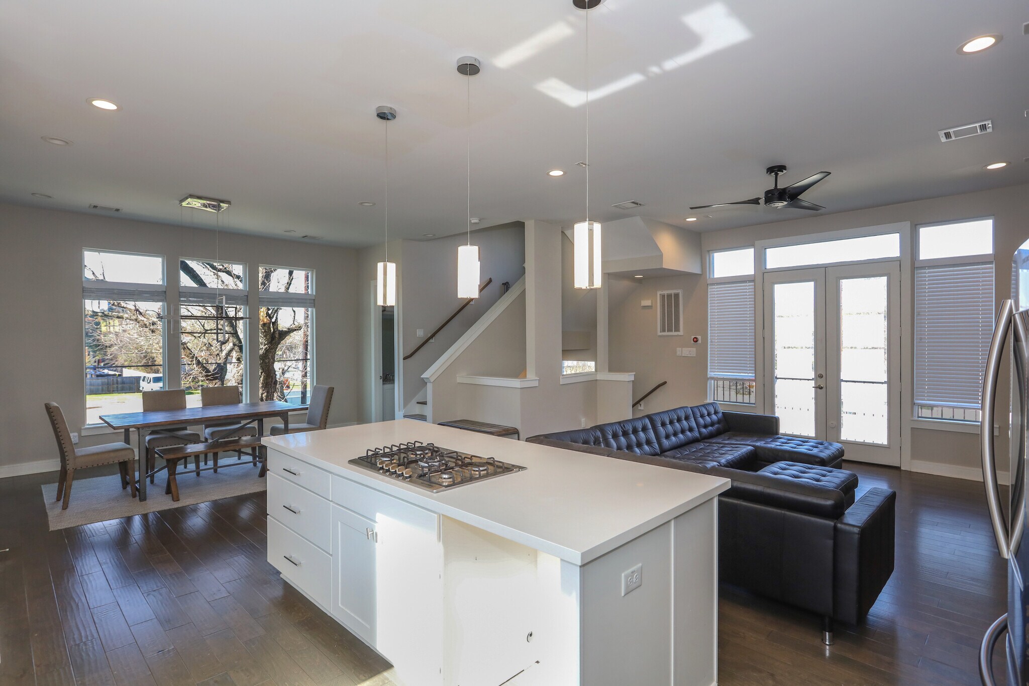 Kitchen - 3107 Saint Charles St