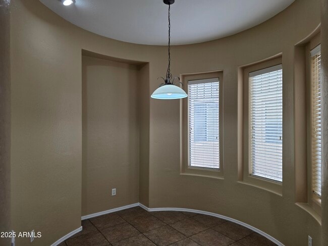 Building Photo - 12929 W Vista Paseo Dr