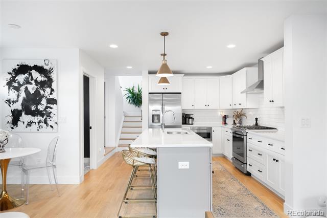 Building Photo - 3830 W 13th Ave