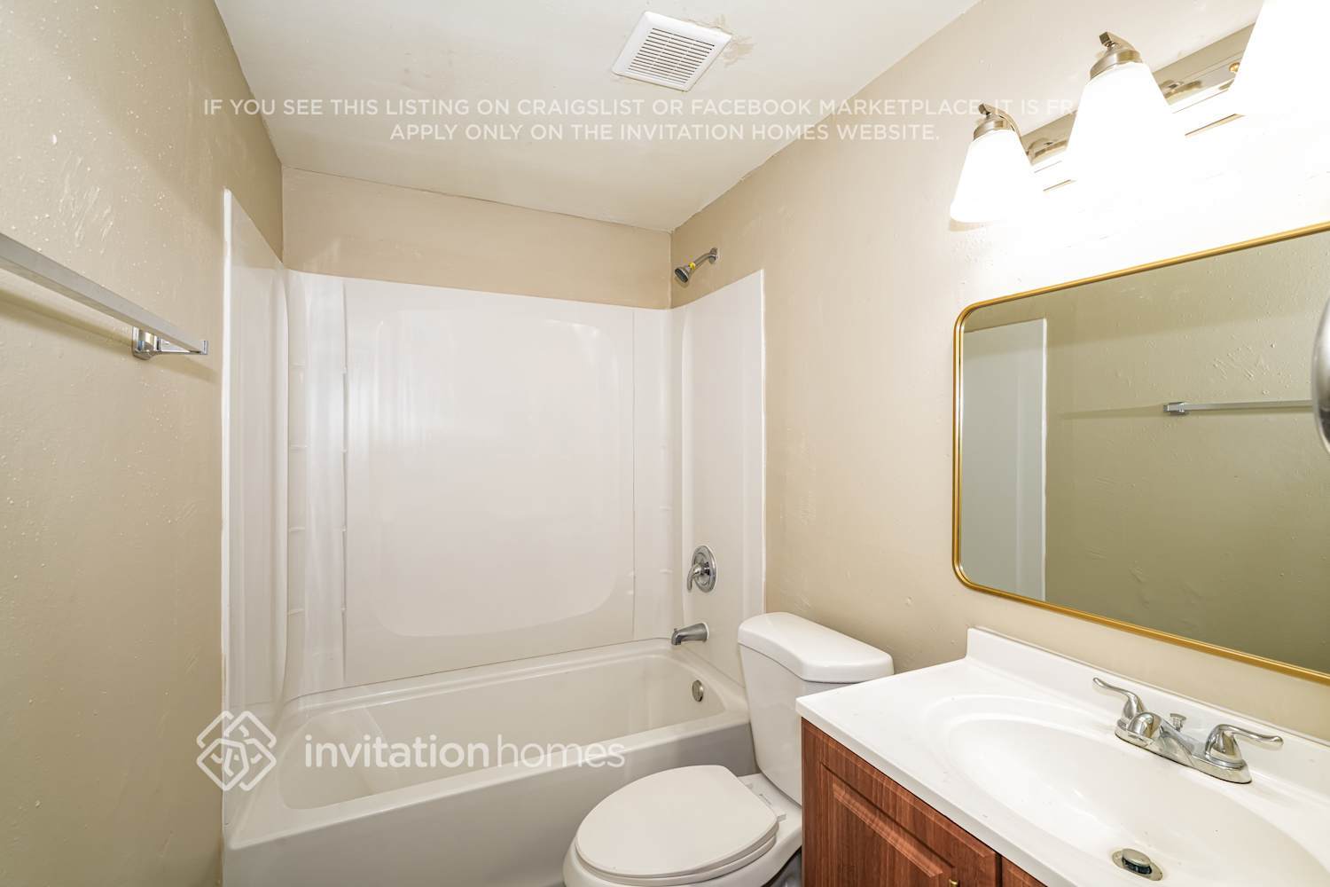 Building Photo - 6405 Regatta Ct