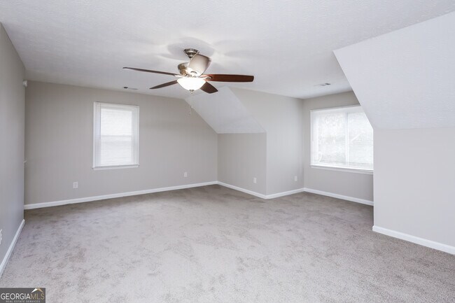 Building Photo - 6449 Laural Bend