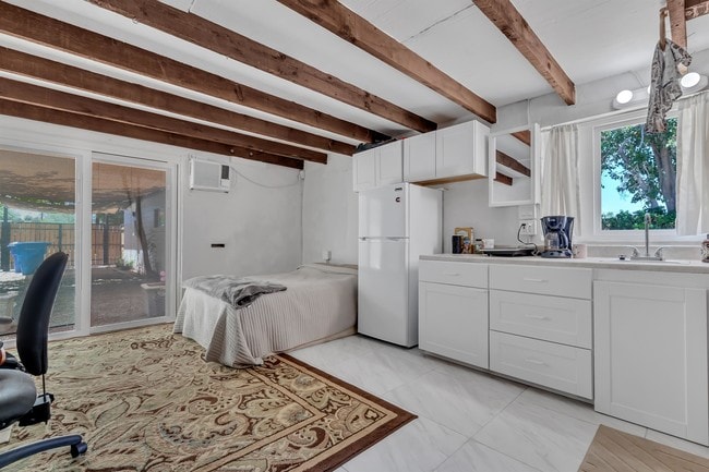 Building Photo - 4221 N 20th St