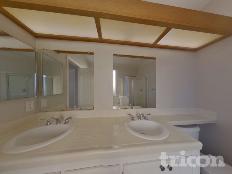 Building Photo - 796 Derry Cir