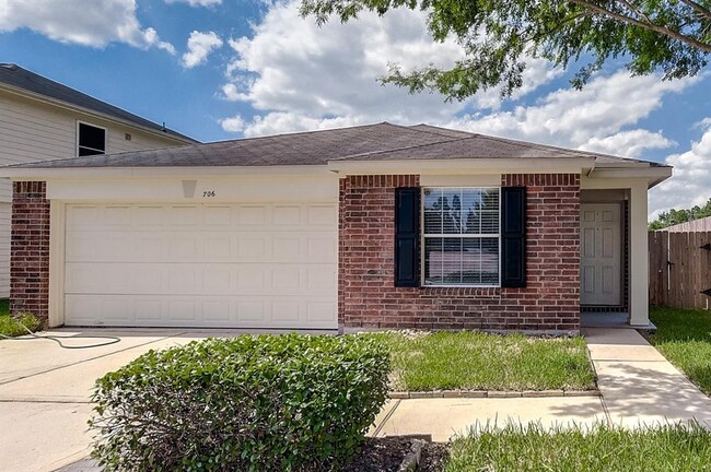 Building Photo - 706 Silver Cliff Ln