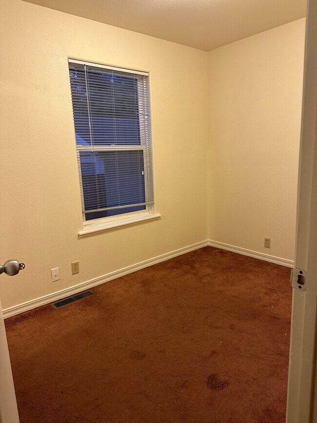 Bed #3 - 551 59th St