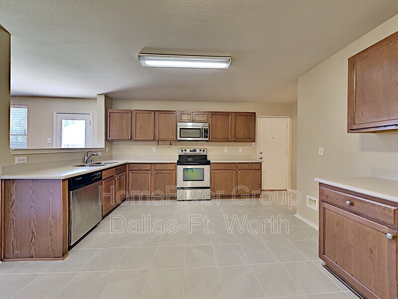 Building Photo - 1709 Terrell Dr