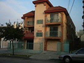 Building Photo - 2839 Francis Ave