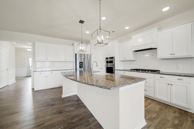 Building Photo - Charming 5 Bed 2.5 Bath home in Fort Mill!