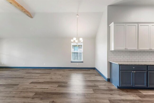 Building Photo - 24331 Ravenna Landing Loop