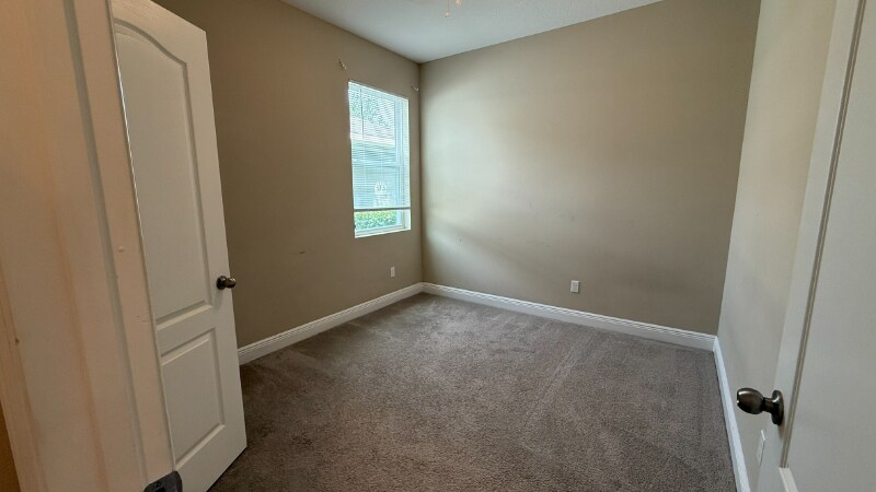 Building Photo - 15618 Porter Rd