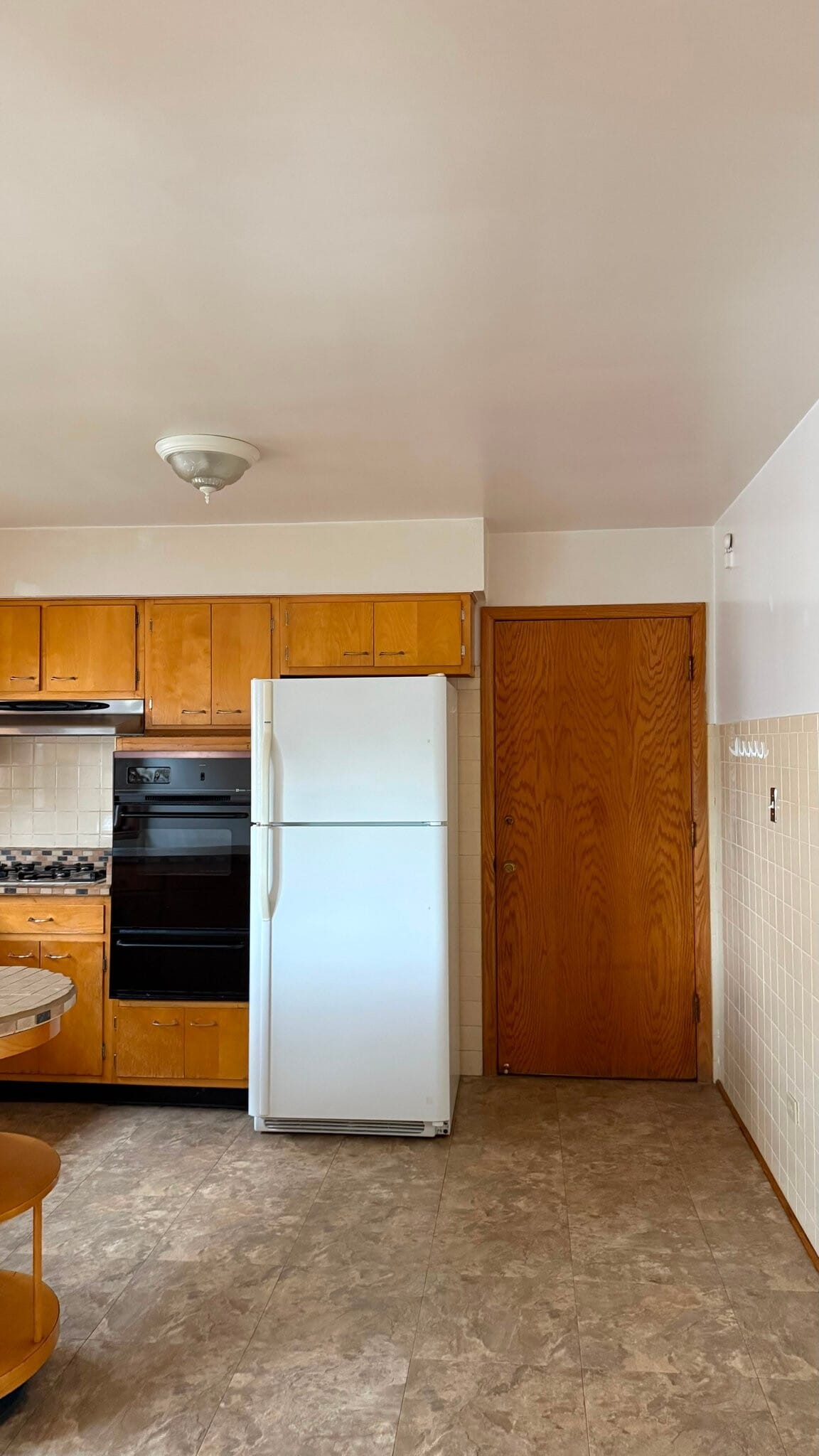 Building Photo - 2555 N Nordica Ave