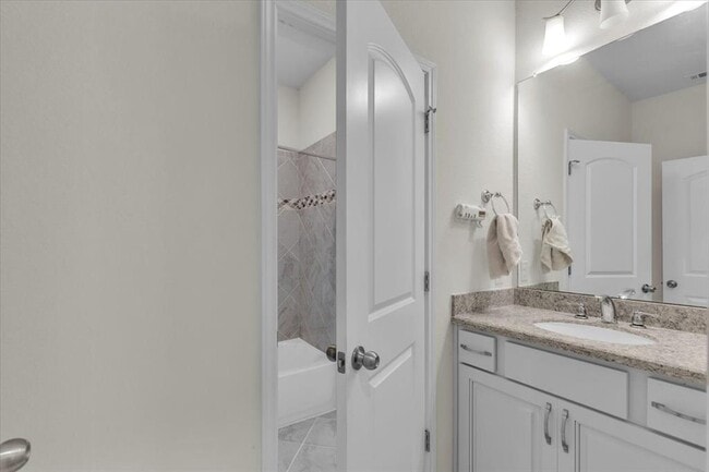 Building Photo - 2513 Cappelle Way