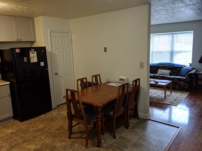 Kitchen - 2 - 143 Clover Valley Cir