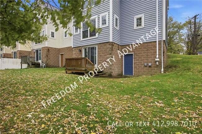 Building Photo - 137 Freeland St