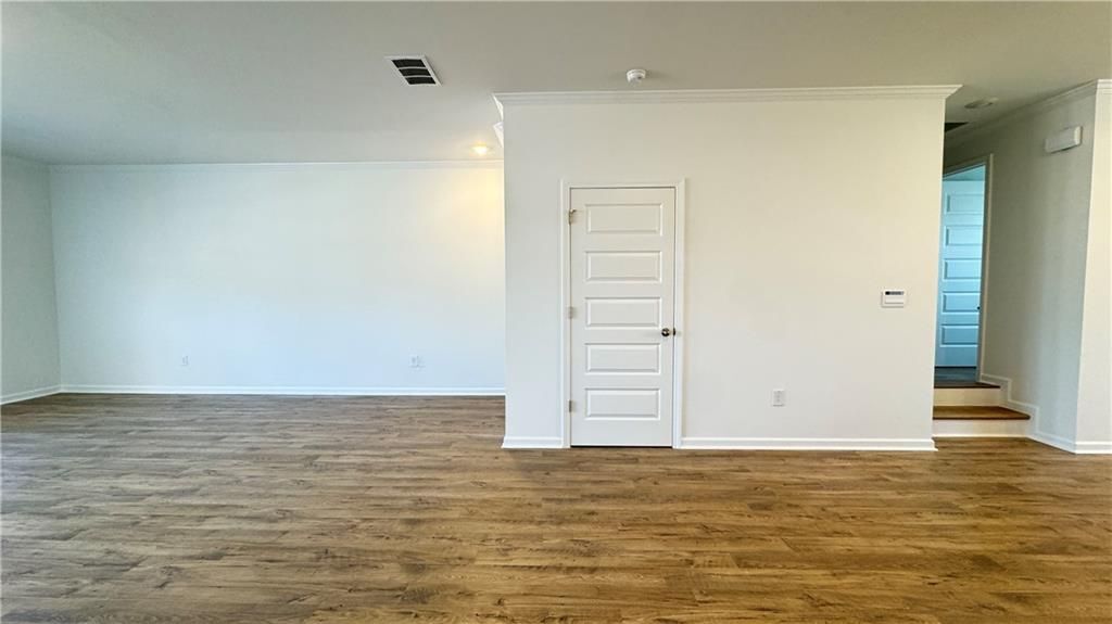 Building Photo - 709 Alburgh Aly