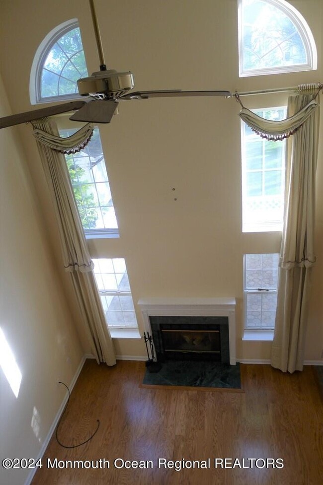 Building Photo - 5 Oxford Rd