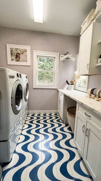 Building Photo - 20 Sunshine Rd