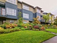 Building Photo - 3-Story Townhouse | 3 Bed, 3.5 Bath | Central Heating | Hardwood Floors | Carpeted Bedrooms | Off...