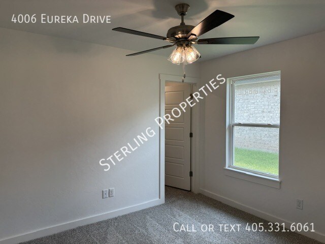 Building Photo - 4006 Eureka Dr