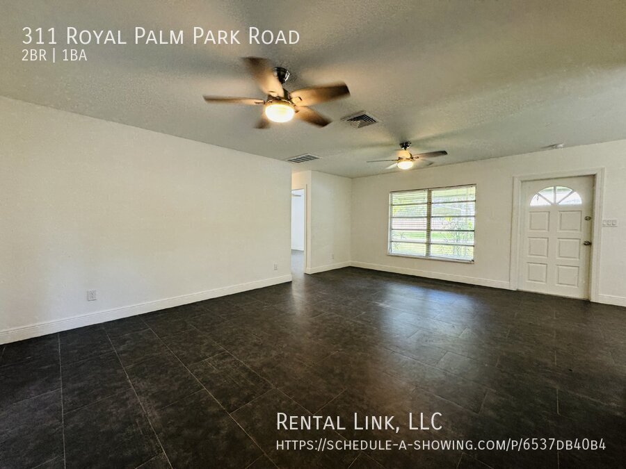 Building Photo - 311 Royal Palm Park Rd