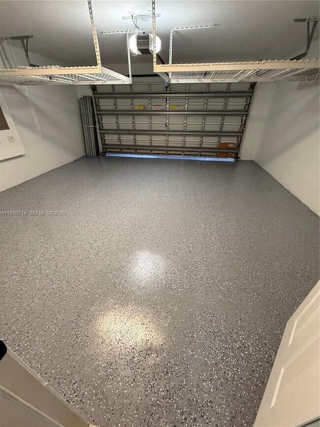 Building Photo - 1007 Nandina Dr