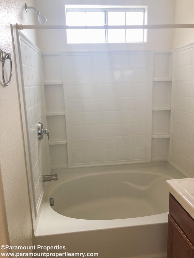 Building Photo - 279 Azalea Pl