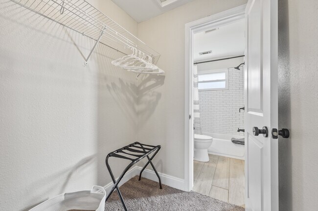 Building Photo - 76 Haygood Ave SE