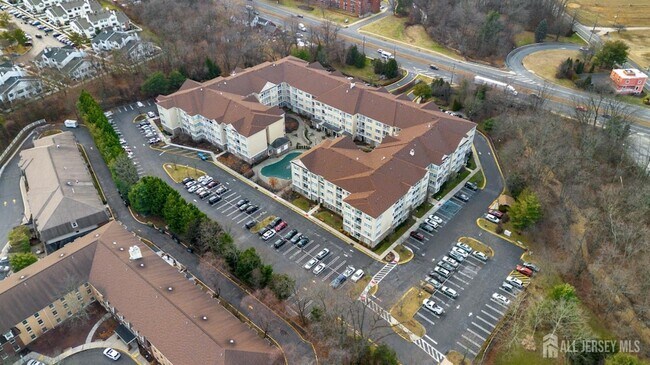 Building Photo - 540 Cranbury Rd