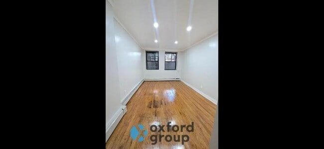 Building Photo - 2 bedroom in Brooklyn NY 11249