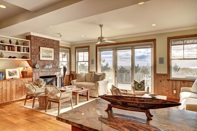 Building Photo - 155 Marine Blvd