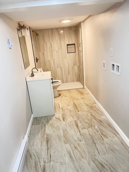Building Photo - 28 Mc Millen St