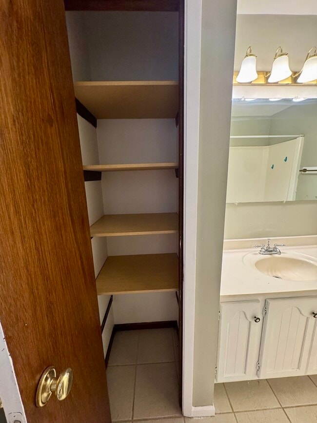 Building Photo - 3513 W 31st St