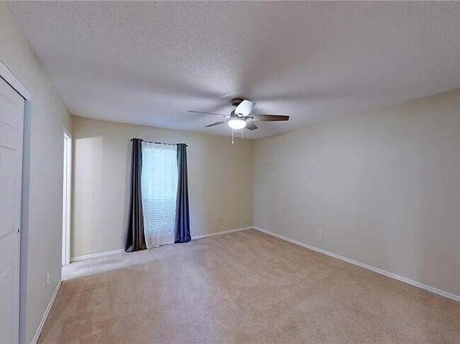 Building Photo - Earn Wealth While Leasing - Like a Homeown...