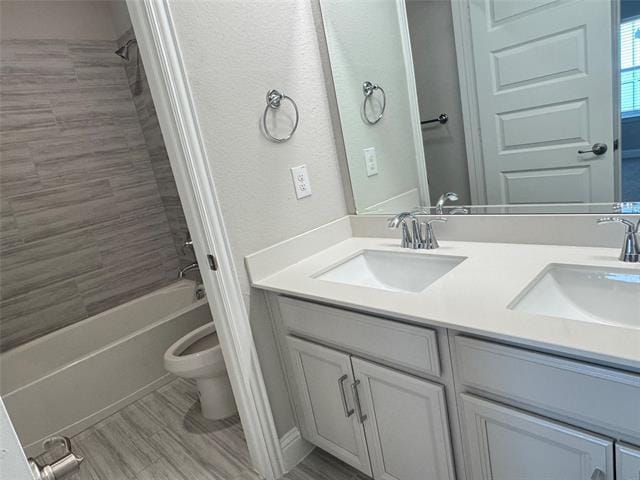 Building Photo - 4425 Benton Ln