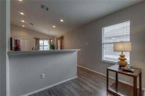 Building Photo - 1004 Gentry Dr