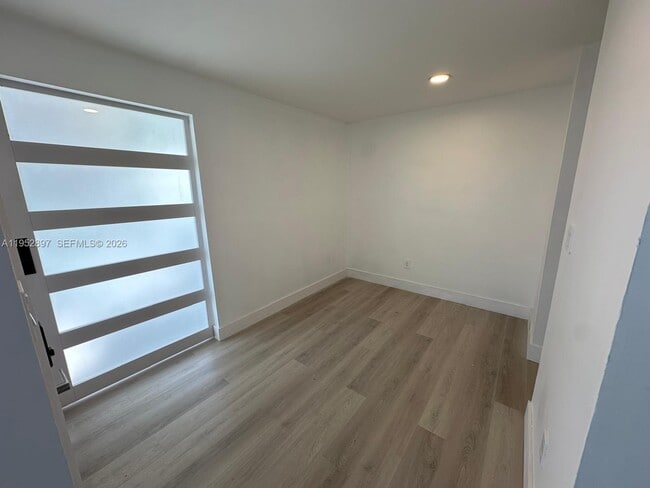 Building Photo - 9734 NW 5th Terrace