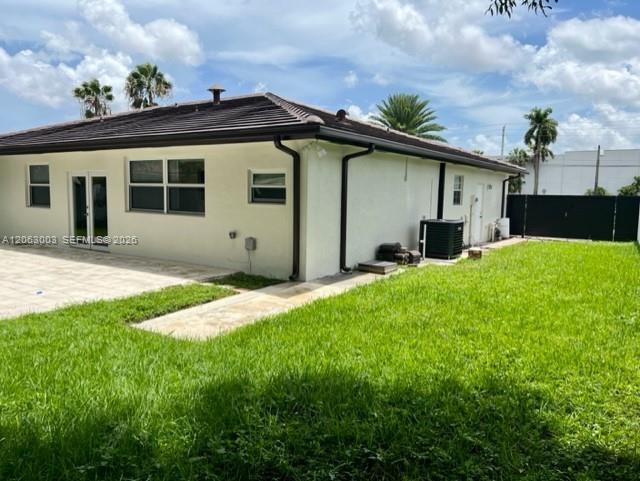 Building Photo - 9845 NW 25th Terrace