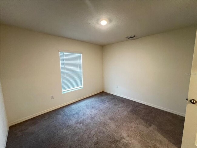 Building Photo - 586 W Twisted Oaks Dr