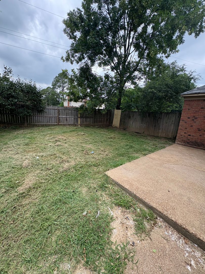 Building Photo - 3463 Lichterman Rd