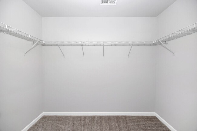 Building Photo - 3 Bedroom House in East Limestone