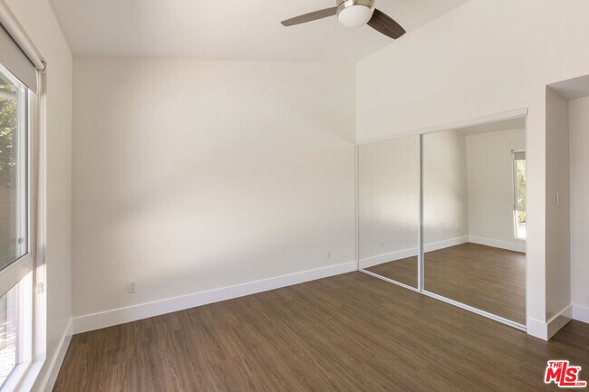 Building Photo - 22427 De Kalb Dr