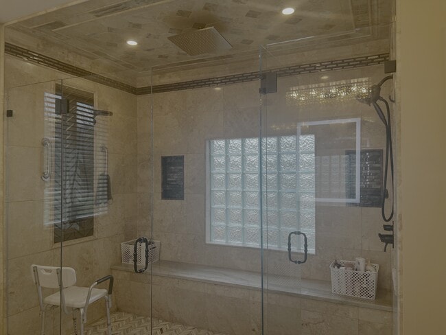 Building Photo - 9020 Whisperinghill Dr