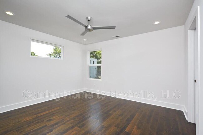 Building Photo - 1719 Pecan St