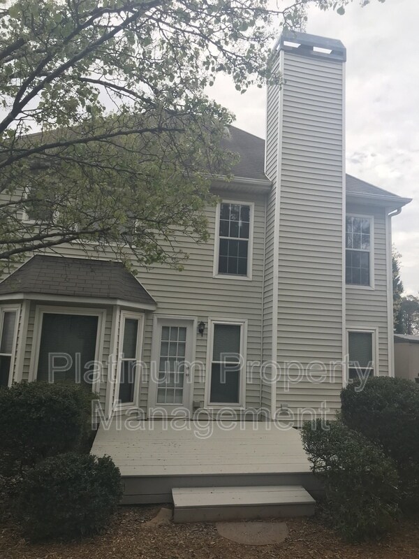 Building Photo - 1020 Twin Brook Ct NW